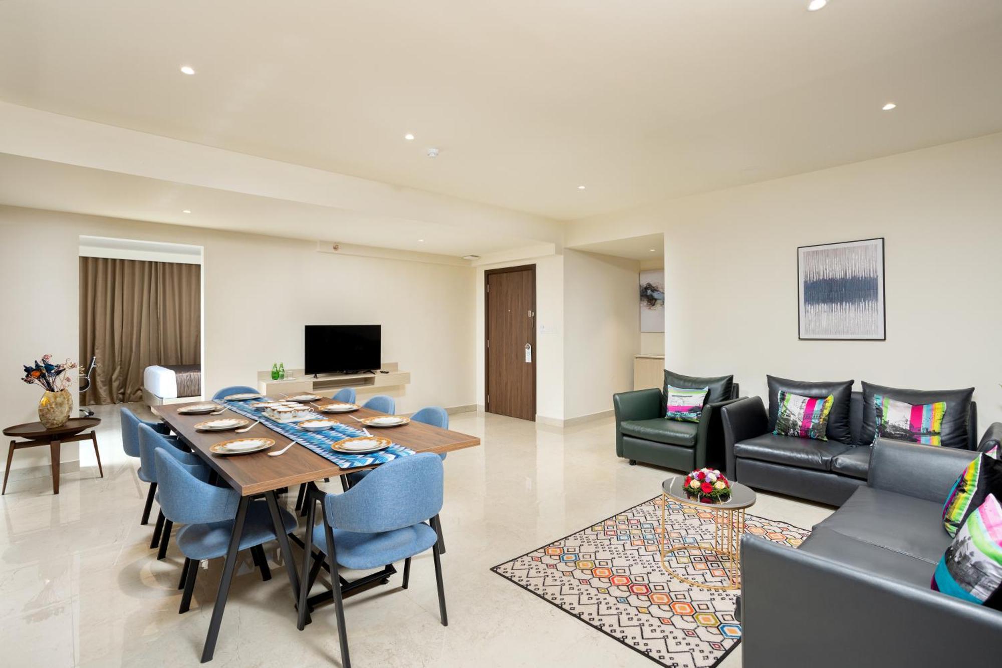 Presidency Airport Hotel Kochi ภายนอก รูปภาพ